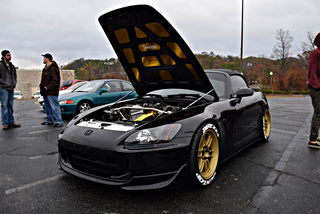 The aforementioned S2000. Frequenter, haven’t seen him around lately, though. Great looking car.